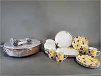 Ceramic Skillet & 16 Piece Dinnerware Set