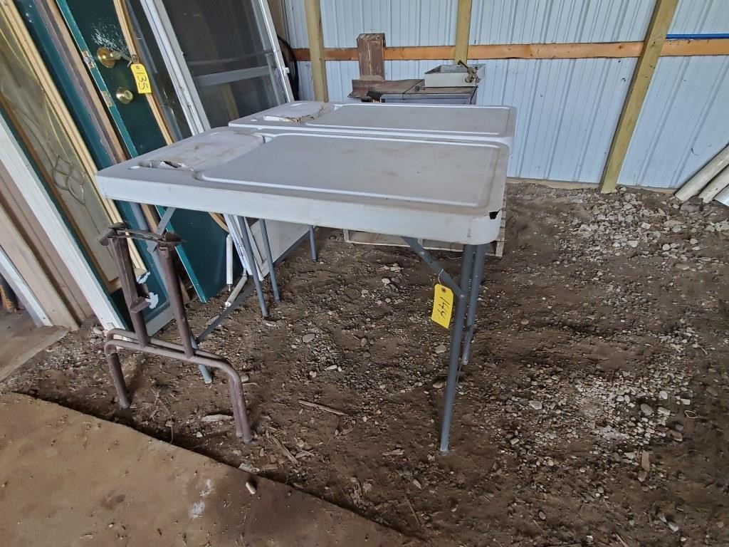 2 fish processing tables