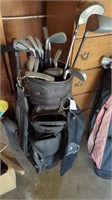 Golf bag and club set with cart