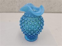 Fenton Unmarked Hobnail 4" high Bud Vase