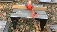 Craftsman router table