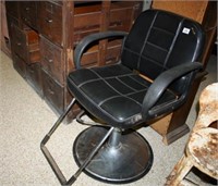 Hair Stylist's Chair; Black Vinyl Seat
