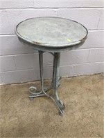 Circular Metal Stand