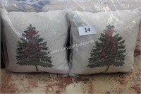 2- decorative pillows