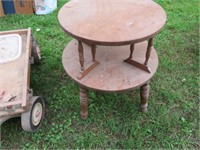 2 TIER ROUND TABLE