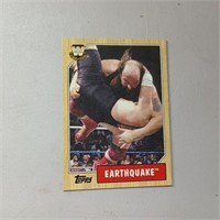 2007 Topps Heritage III WWE Card - Earthquake #86