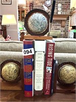 VTG PAIR OF GLOBE BOOKENDS AND BOOKS