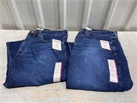 2 Mens Levi Jeans Size 34x32 Relaxed