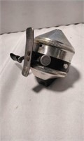 Vintage Zebco 33 Cover Lock Reel