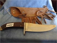 12" Trapper's Knife w/Fringed Sheath