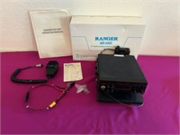 Ranger AR 3500 CB Radio w Microphone