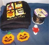 Halloween Dish Towel, Ribbon & Magnets