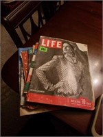 Group of 14 Misc Paperback Magazines
