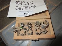 Plug cutters