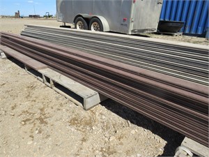 APPROX. 280 L FEET USED COMPOSITE DECKING