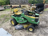 John Deere X304 Lawn Mower