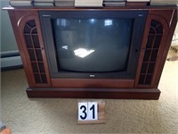 Older RCA Console TV (Powers On)