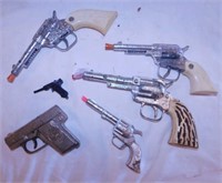 5 vintage toy cap gun pistols: Dick - Smokey -