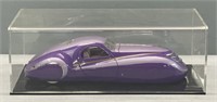 Die-Cast Replica 1939 Duesenberg Coupe Simone