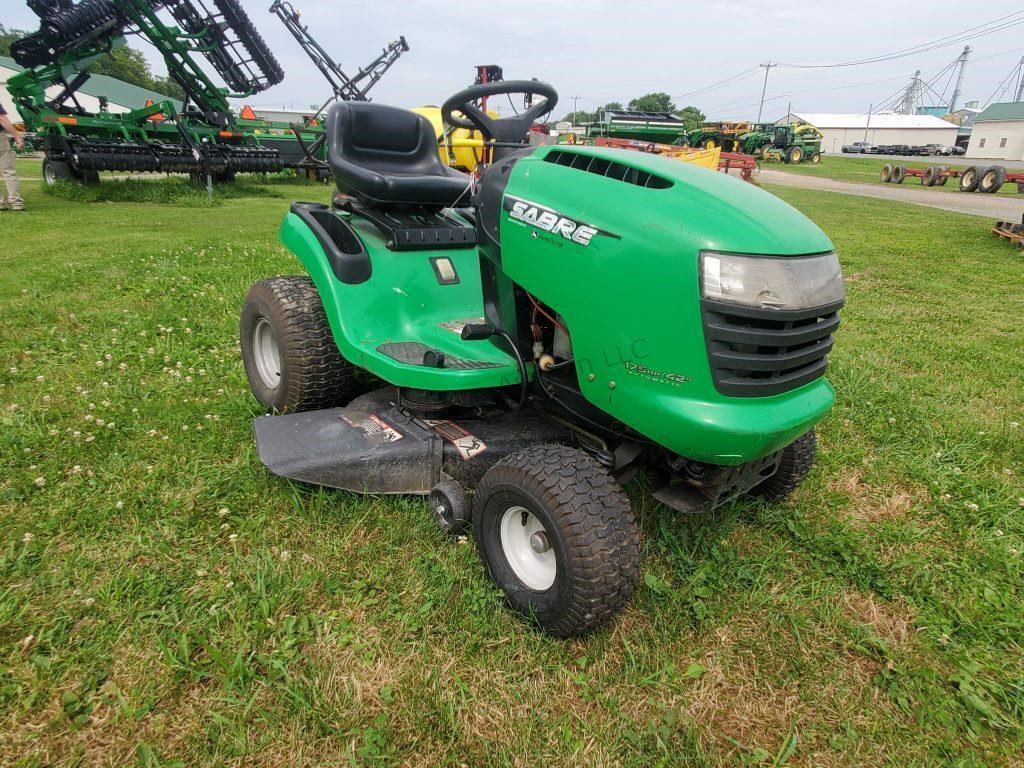 2002 John Deere Sabre