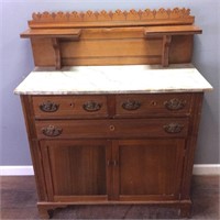 VTG. ROYAL BORDEN MARBLE TOP DRY SINK