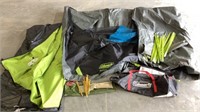 Coleman Sundome 6P Tent 10x10’ appears to have