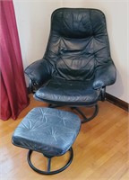 Cool MCM Black CHair Reclines OTtoman Wide Comfy