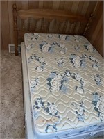 Full bed set, Maybe queen headboard