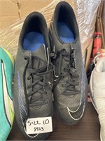 Nike sporting cleats size 10 used