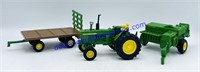 1/32 John Deere Tractor, Wagon & Hay Baler