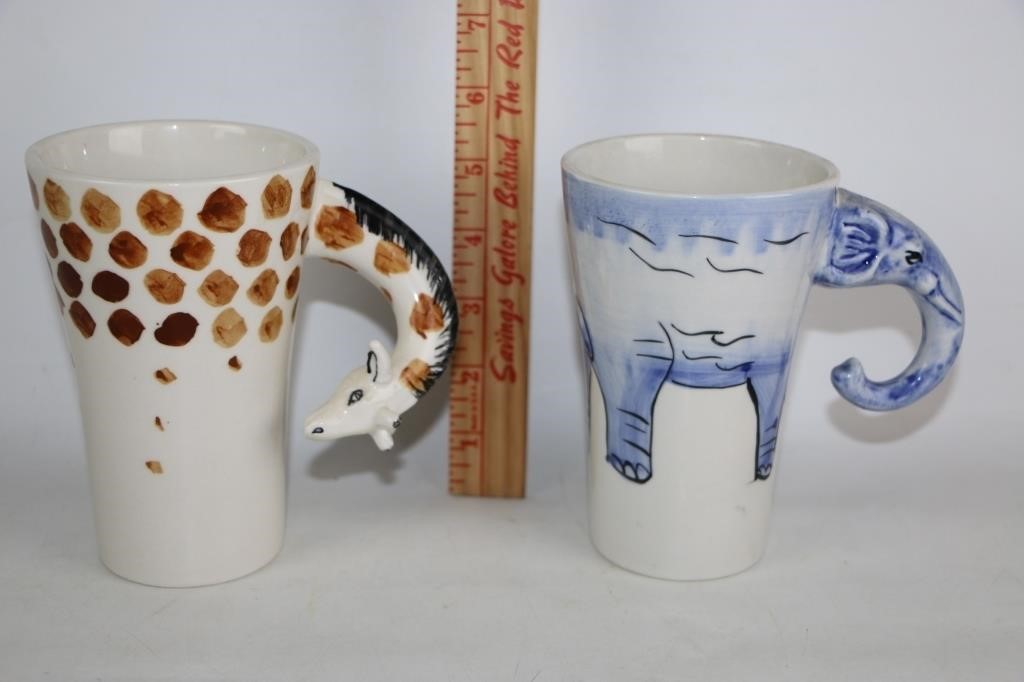 Giraffe and Elephant Coffee Mugs