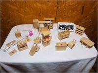 Wooden Dollhouse Accessories