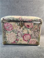 Decorative storage box with crafts