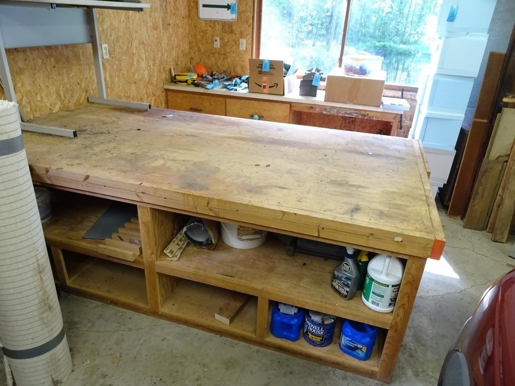 Large Workbench with Contents - 51x100x32 -