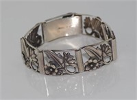 Stylish sterling silver bracelet