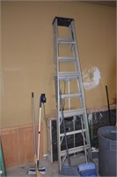 8ft Metal Ladder
