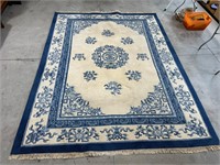 Wool Blue & White Oriental Rug