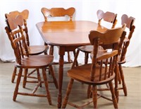 SOLID MAPLE DINING TABLE & MATCHING CHAIRS