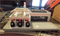 Union 76 train layout gas station. Measures 15" x