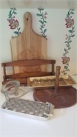 Vintage Ice Trays & Wooden Kitchen Accessories