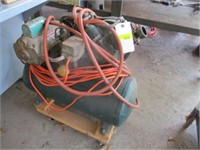 Air compressor on rollers