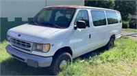 1998 3/4 Ton Ford Van 17 Passenger Shows 164,000