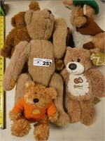 (5) Various Bears Including Wilbur