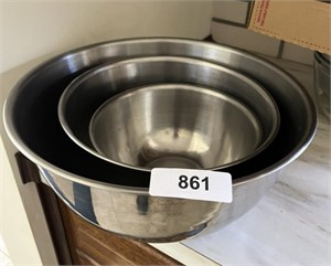 (3) Stainless Steel Mixing Bowls