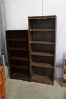 2 BOOK SHELVES