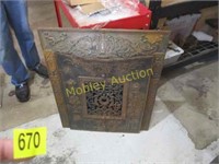 1800 CAST IRON FIRE PLACE COVER-PICKUP