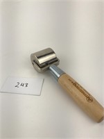 Linoleum hand roller