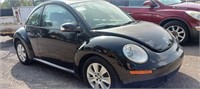 2010 Volkswagen New Beetle Base RUNS/MOVES