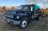 1989 Ford F700 Water Truck