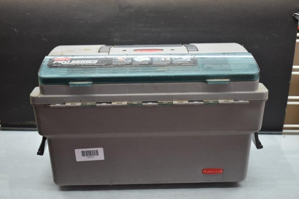Rubbermaid Pro Series Tackle Box